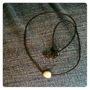 BLU pearl choker 16"